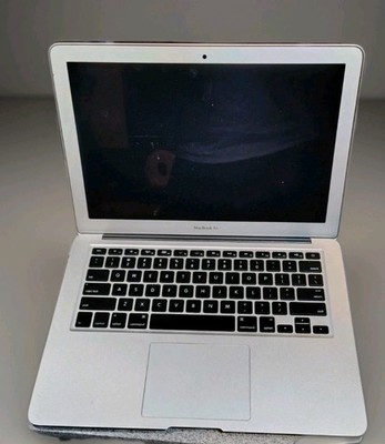 2013 Apple MacBook Pro 13'' 8GB-128GB SSD HD. OS Sonoma. Good Condition