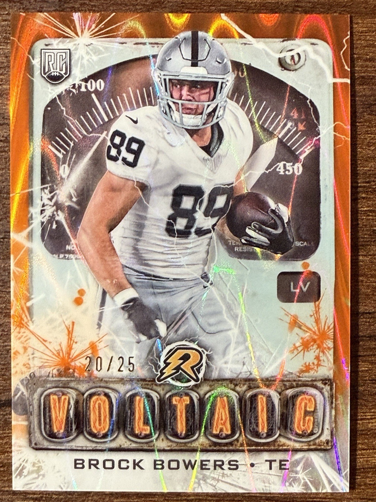 2024 Topps Brock Bowers Rookie /25 Voltaic Orange Power Surge Resurgence RC SP
