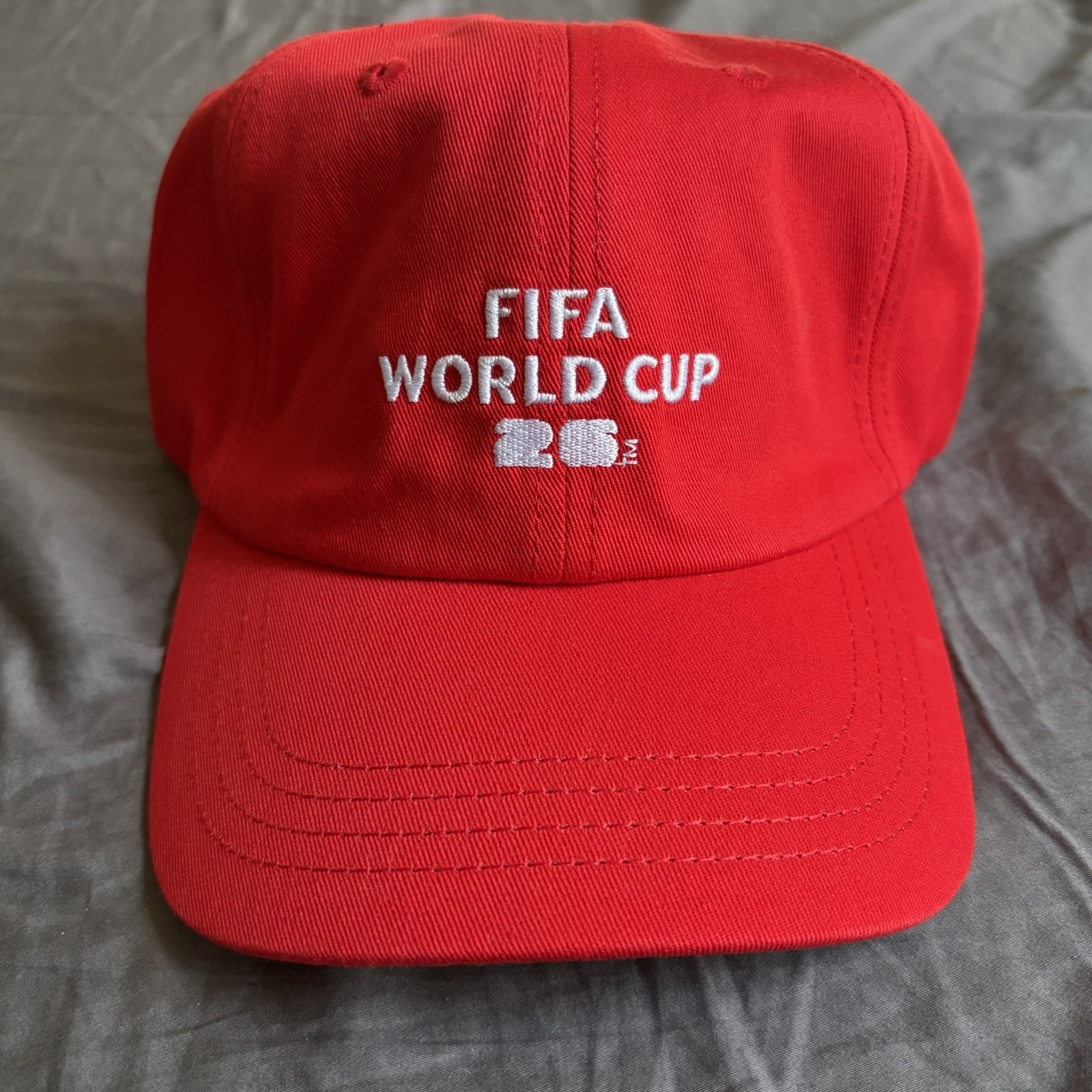 Copa Mundial de la FIFA 2026 Gorra Roja Licencia Oficial Correa Adulto OSFM