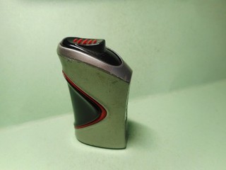 BRIQUET MARLBORO LIGHTER Feuerz 打火机 ACCENDIN AANSTEKER ljusare vžigalnik sytytin