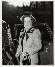 1949 Press Photo Minister to Luxembourg Perle Mesta at Sugrave Club, D.C.
