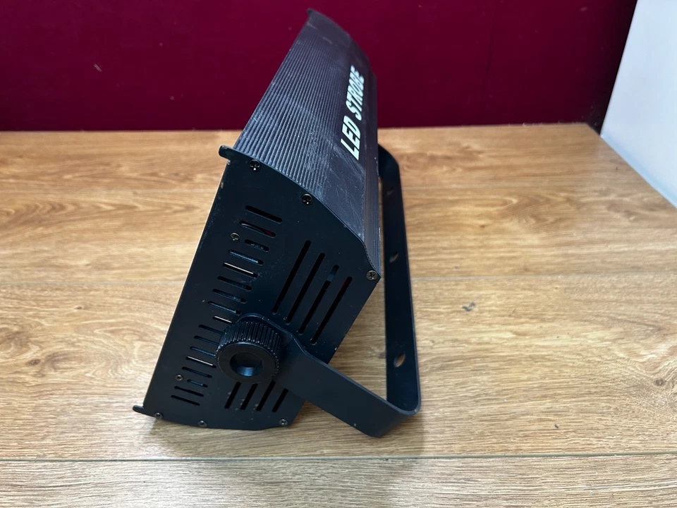 DMX Controlled LED Strobe Light Power Con Connector Tested And Working  - Image 4 of 4