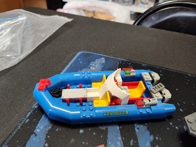 Used LEGO CITY Camper Van 7639, Fishing Boat 4642, Red Pickup 4433 Trailer Lot