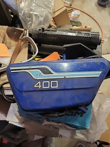 Vintage Yamaha RD400 RD 400 Blue Oil Tank Motorycle
