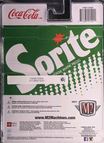 M2 Machines 2024 - 1990 GMC Sierra 1500 (White/Green) - Coca Cola/Sprite - Picture 4 of 4
