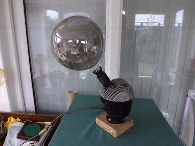 Steampunk alter Motorrad Motor Excelsior Talisman 2 Takt Tischlampe MAN CAVE
