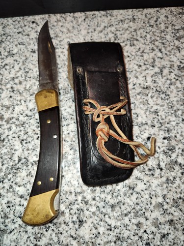 Buck Knife Model 110A. Made In The USA. With Black Carry Case. - Picture 9 of 13