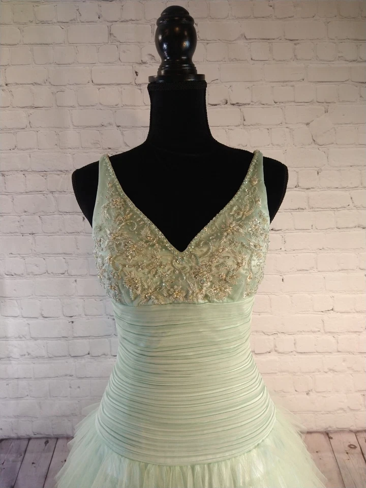 Красивый ALYCE новом зеленый слоистый полная длина бальное платье / тюль стразы - размер 6 - Изображение 3 из 4