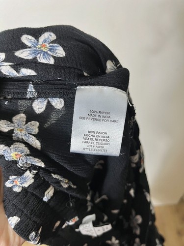 PATRONS OF PEACE Black Daisy Flower Cropped 100% Rayon Trousers Size UK M 12 14 - Picture 5 of 5