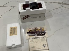 Danbury Mint 1:24 1966 Ford Mustang Hardtop Diecast Maroon Black Roof