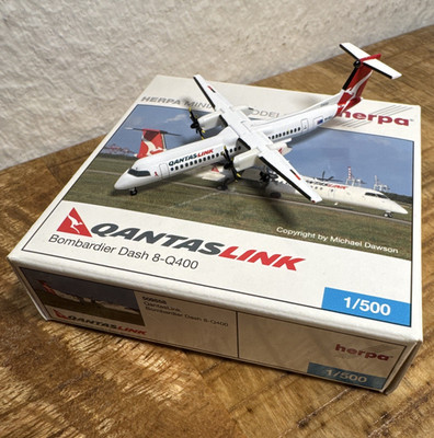 Herpa Wings QantasLink Bombardier Dash 8-Q400 1:500 509558