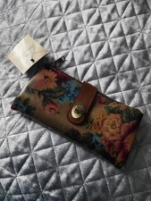 NWT 129 Patricia Nash Annesley Grecian Rose Leather Wristlet Wallet RFID RARE