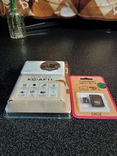 Brand new Kenko digital camera KC-AF11 white + unused SD card included