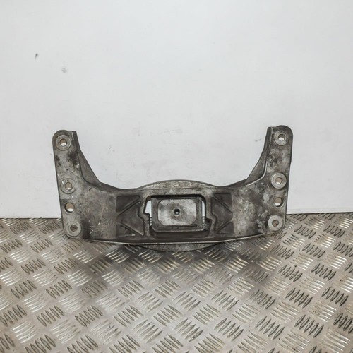 Halterung für BMW 5 Getriebehalterung E60 3.0 Diesel 155 kW 6761106 2006