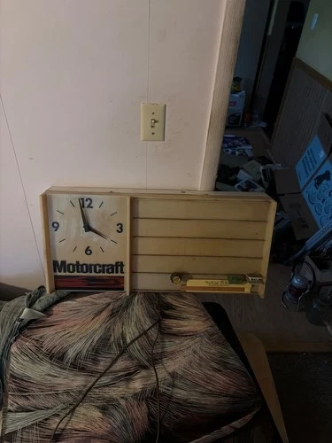 Ford Motorcraft Clock Sign Vintage Autolite. Clock works. Does not light up