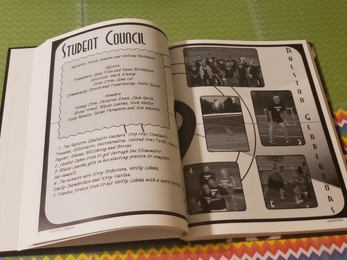 ALMOST FAMOUS, YEARBOOK, RALSTON HIGH SCHOOL, 2008, HARDCOVER, - NEBRASKA - Picture 2 of 6