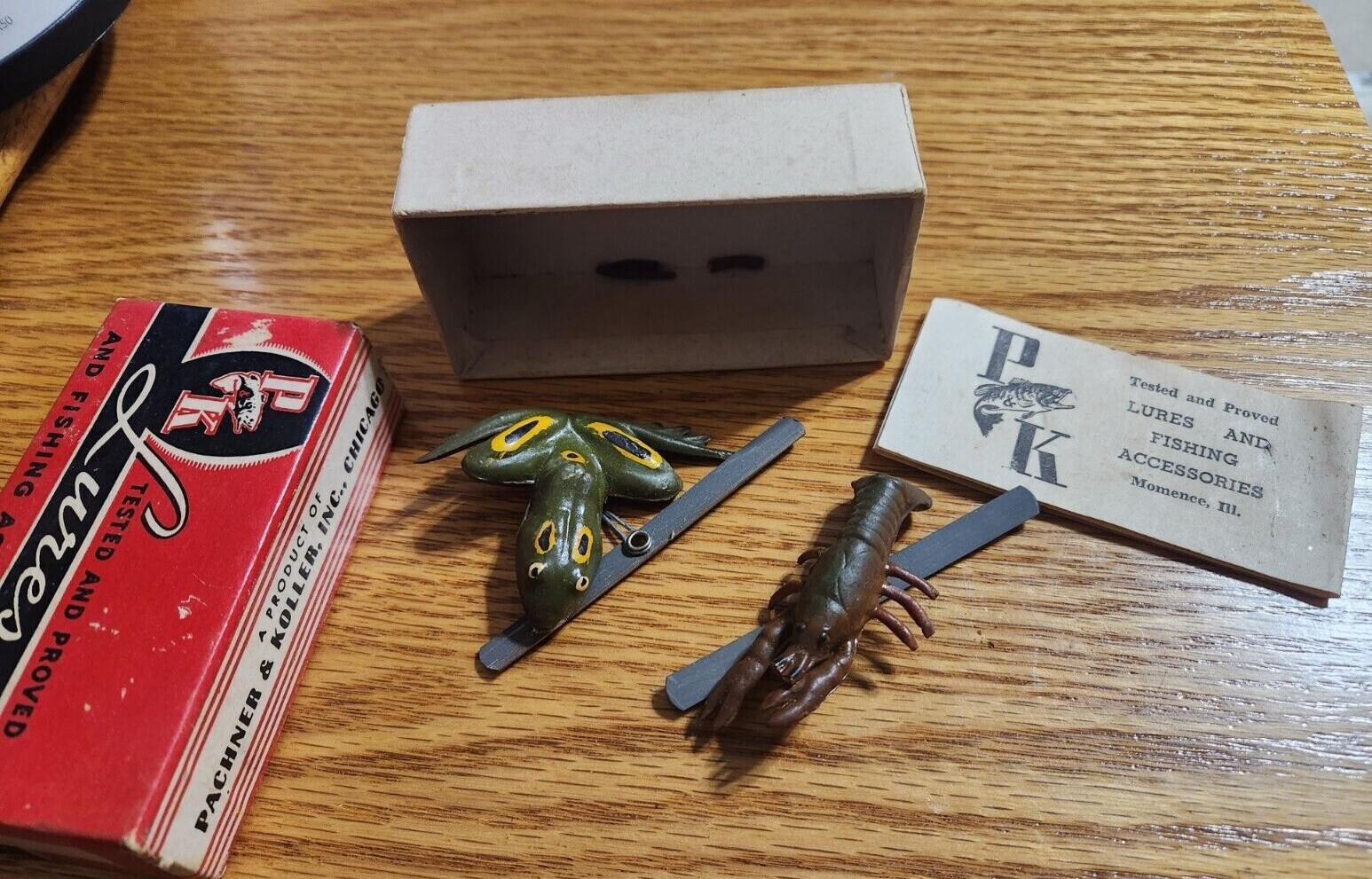 VINTAGE Trap Baits Lures FROG & CRAB & BROCHURE PACHNER