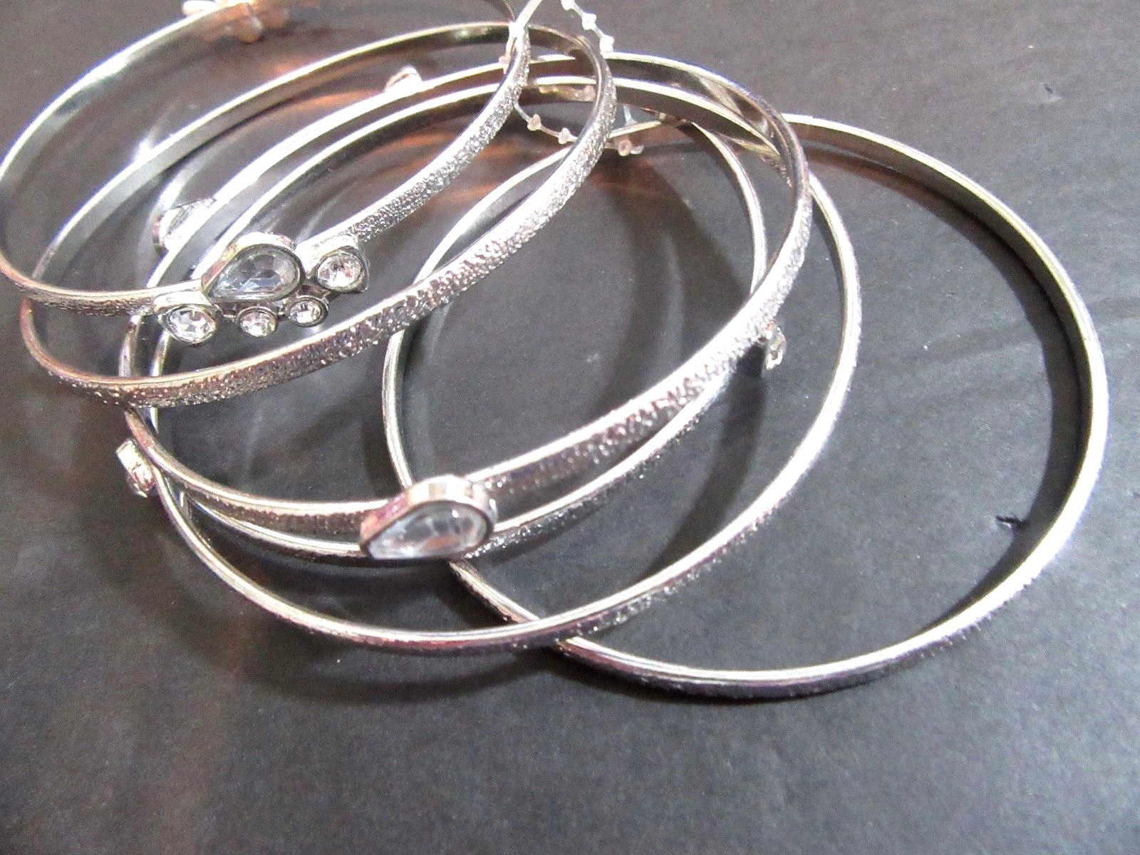 SILVER TONE STACK SET BANGLE BRACELET CONTEMPORAR… - image 3
