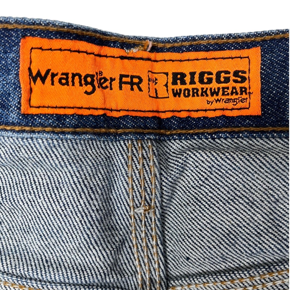 Wrangler Men’s 38x34 Flame Resistant HCR 2 NFPA 2112 Relaxed Blue
