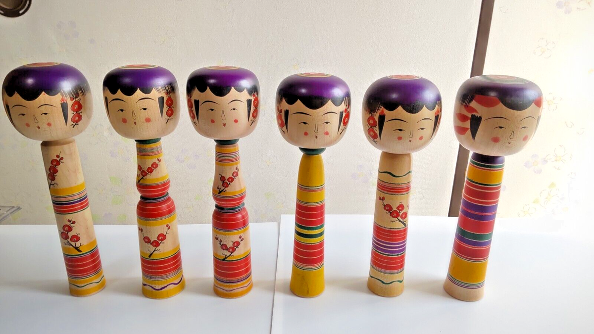 A set of 6 rare and valuable kokeshi dolls by Seikou Sato works
