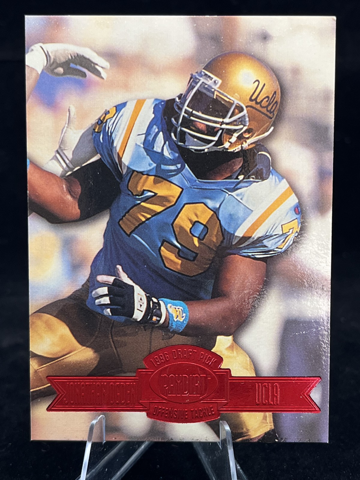 1996 Press Pass - Paydirt Draft Picks Jonathan Ogden #61 Red (RC)