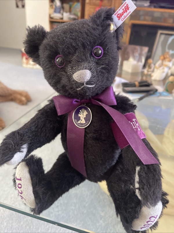 Steiff Queen Elizabeth Memorial Bear Black Mohair New 12" 664519 Rare 31 cm Bow