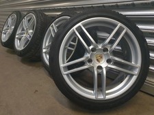 Porsche 991 911 Carrera S Alufelgen Winterreifen 235/40 19 285/35 19 RDKS 90%