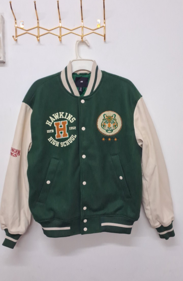 Stranger Things x H&M Netflix Jacket bomber Hawkins Limited Edition Size M