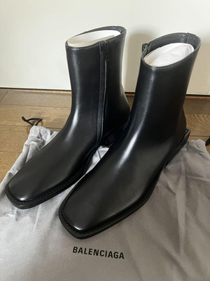 BALENCIAGA Side Zip Boots Black Logo Women's Size 38 From Japan i10899 