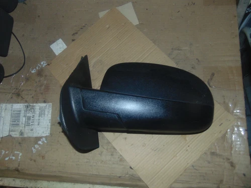 07 08 09 10 11 12 13 CHEVROLET SILVERADO DRIVER LEFT SIDE MANUAL DOOR MIRROR