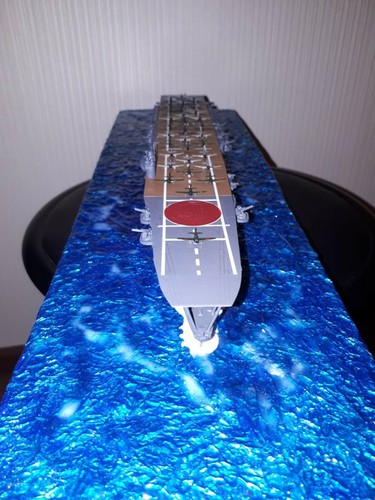Japan WW2 Navy Kaga carrier with diorama 1:700 - Picture 8 of 9