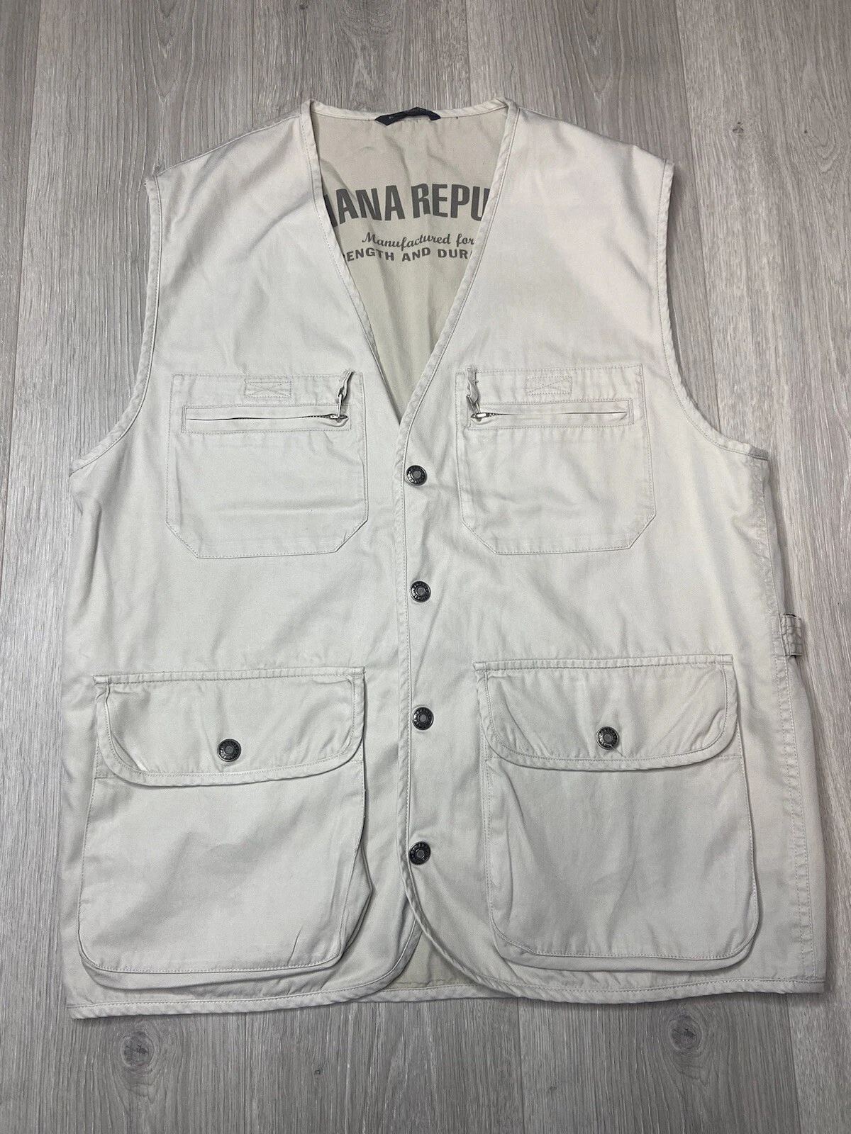 Banana Republic Vest Mens Small Beige Cargo Safari Hunt Fish Hiking Photography