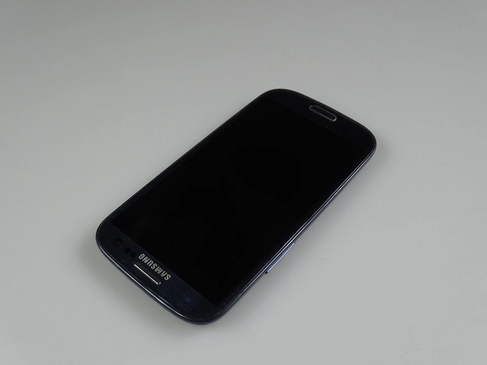SAMSUNG GALAXY S3 GT-I9300 16GB BLAU TOP+VIELE EXTRAS+RECHNUNG+DHL VERSAND, Foto 2 von 5