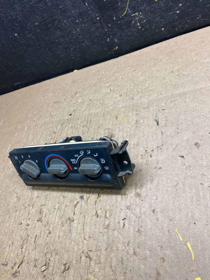 Chevrolet S10 Blazer 1998-2002 HVAC AIRE ACONDICIONADO calefacción módulo de control climático t6323 DG Foto 3 de 4