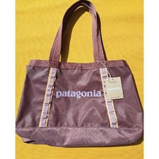 ASK availability Patagonia Black Hole Tote 25L DLMA 2024