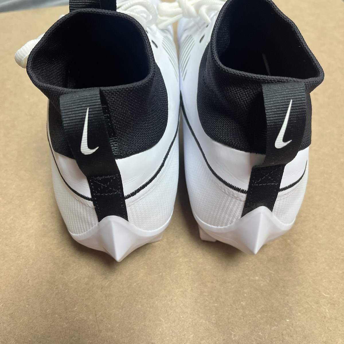 Nike MENS 15 WIDE Vapor Edge Pro 360 2 Football Cleats White Black FZ4266-100 Amazon.com | Nike Men main image 4