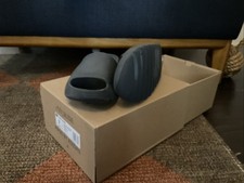 adidas Yeezy Slides Black US Size 7
