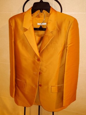 Genny Yellow Skirt Suit, 2PC, Italian Size 44/ US Size 8, Made in Italy, New