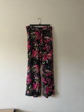 A New Day Target Women’s Floral Dressy Pants Size Medium.