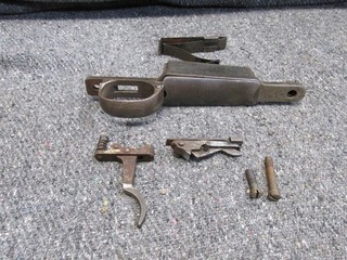ORIGINAL WWII JAPANESE TYPE 38 ARISAKA TRIGGER GUARD ASSEMBLY AND SMALL PARTS