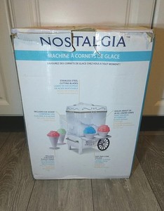 Nostalgia SCM525WH Old Fashion Carnival Snow Cones Maker