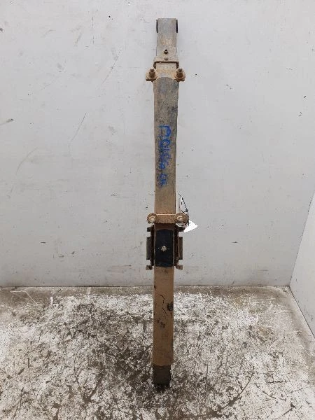 89-95 TOYOTA PICKUP 2.4L RWD MT DRIVER SIDE REAR LEAF SPRING - Imagem 2 de 4