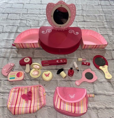wooden toy vanity set