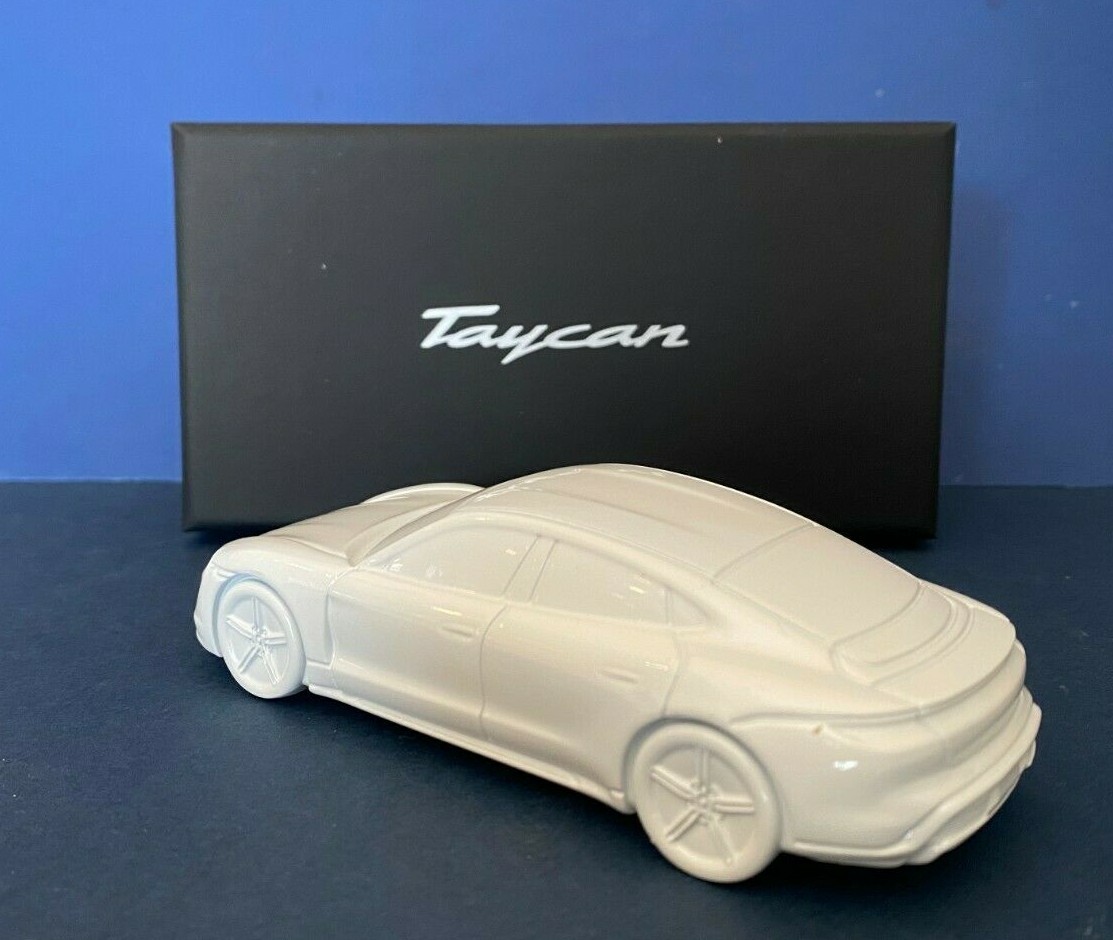 Picture 4 of 12