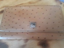 Vintage Dooney & Bourke Made In USA Caramel Tan Ostrich Embossed Leather Wallet