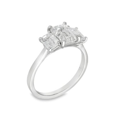 Trilogie-Ring 2,64 kt Weißgold Smaragdschliff im Labor gezüchteter Diamant - F/VS2