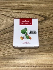 2022 Hallmark Keepsake Miniature Christmas Ornament Mini Super Mario Mini Yoshi
