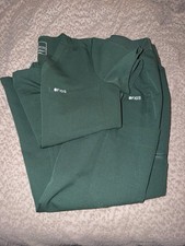 Figs Racing Green XS/P Catarina Top, S/P High Waisted Yola Scrub Pants