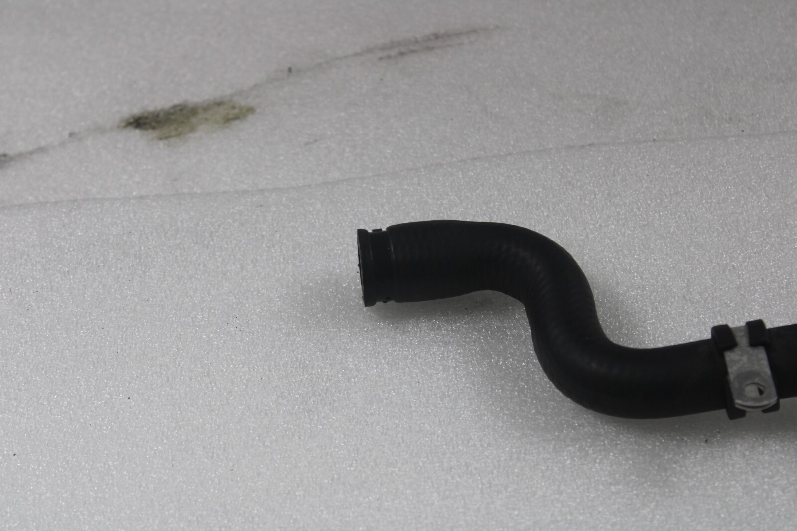 Mclaren MP4-12C, Transmission Water Hose, Used