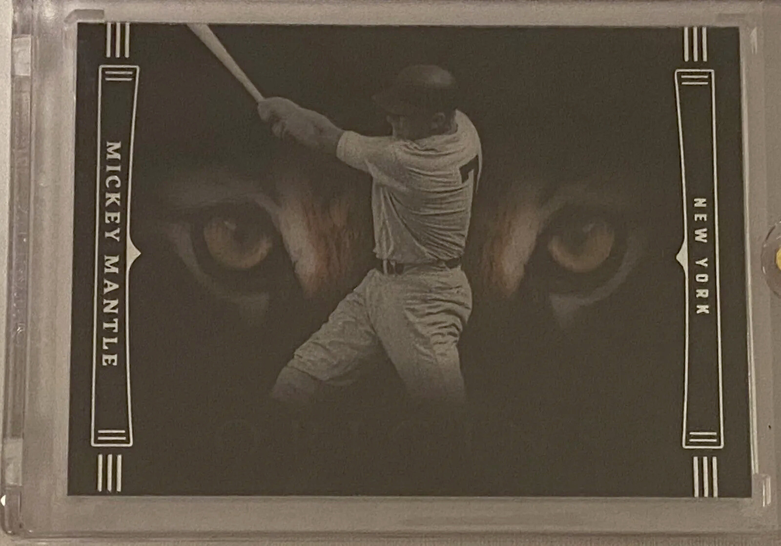 Mickey Mantle 2023 Panini Chronicles ORIGINS TIGER EYES SSP CASE HIT Yankees